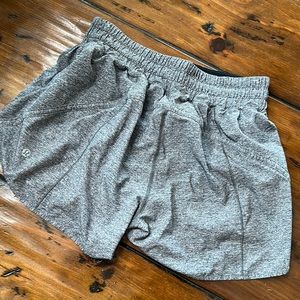 Lululemon Shorts size 8 Grey